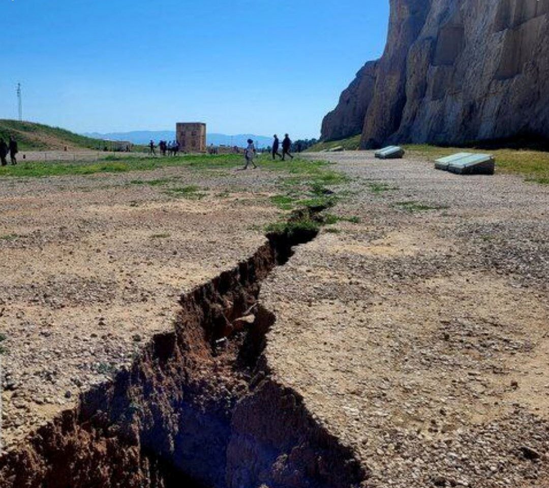 بحران فرونشست زمین در ایران؛ تهدیدی جدی برای زیرساخت‌ها و میراث فرهنگی