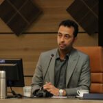 آقای تاج لطفا داور VAR استقلال و ملوان را ببخشید!