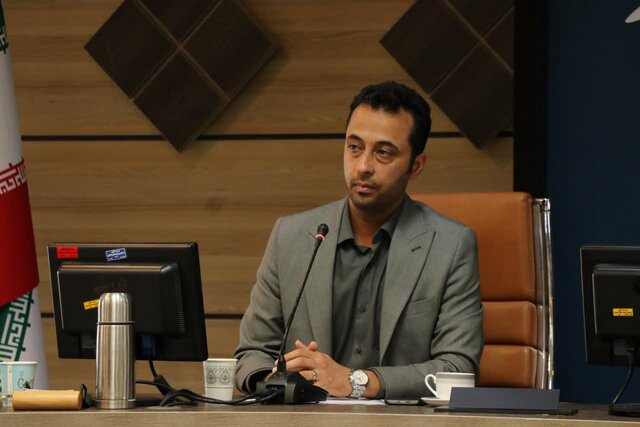 آقای تاج لطفا داور VAR استقلال و ملوان را ببخشید!