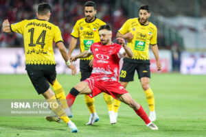 سرخابی‌ها و سپاهان در قفس حسابرسی، تراکتور بدون پاسخ‌گویی