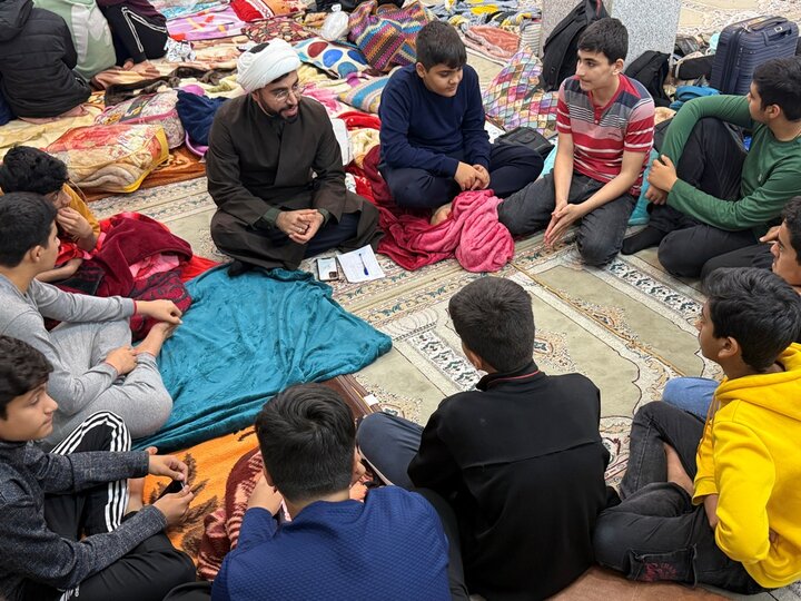آیین معنوی اعتکاف در ۳۸ مسجد شهرستان دشتی برگزار شد